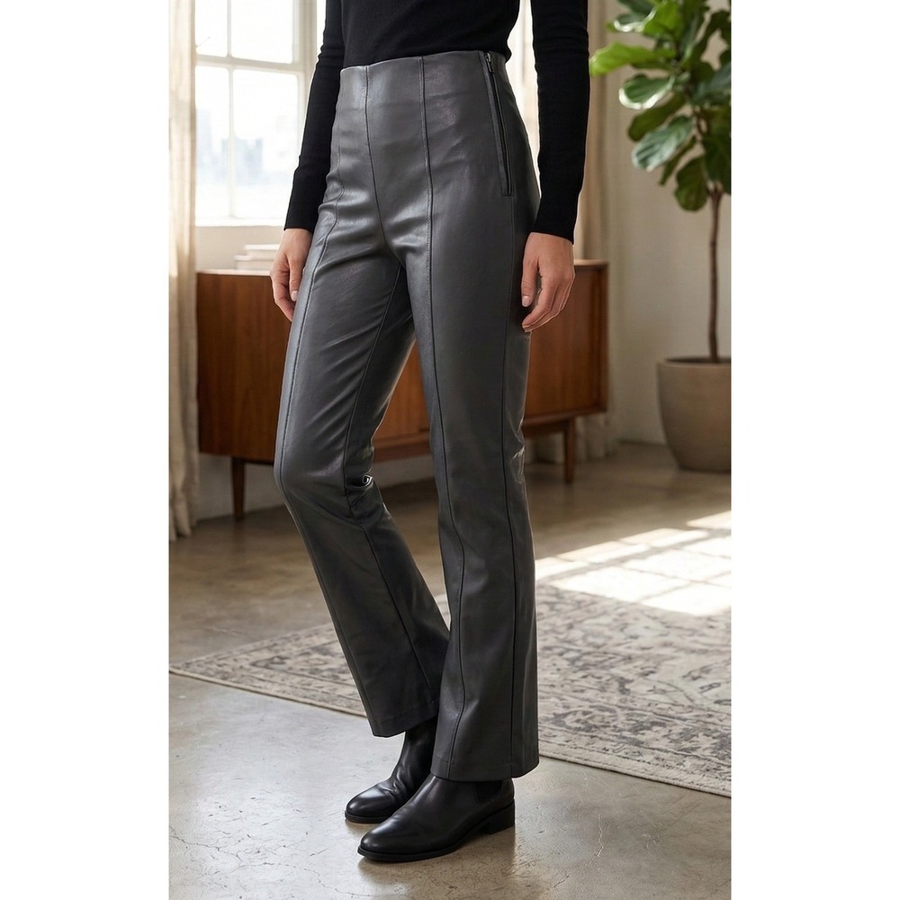 Zara Women's Black Faux Leather High Waisted Flare Pants Side Zip Size XS Y2K